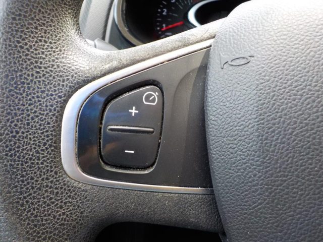 RENAULT Clio usata, con USB