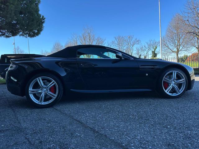 ASTON MARTIN V8 usata, con Climatizzatore