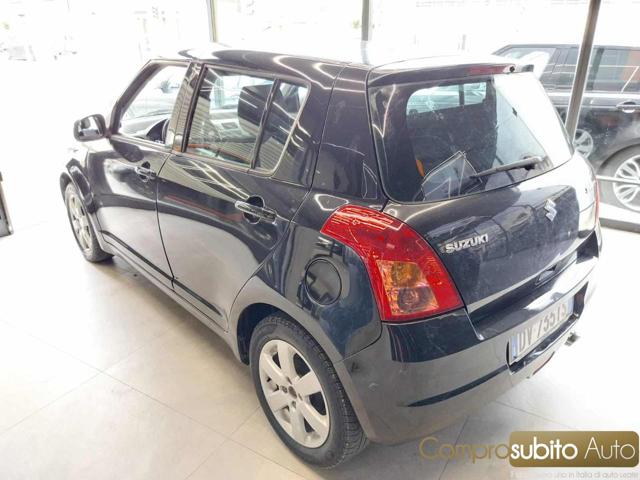 SUZUKI Swift usata, con Alzacristalli elettrici