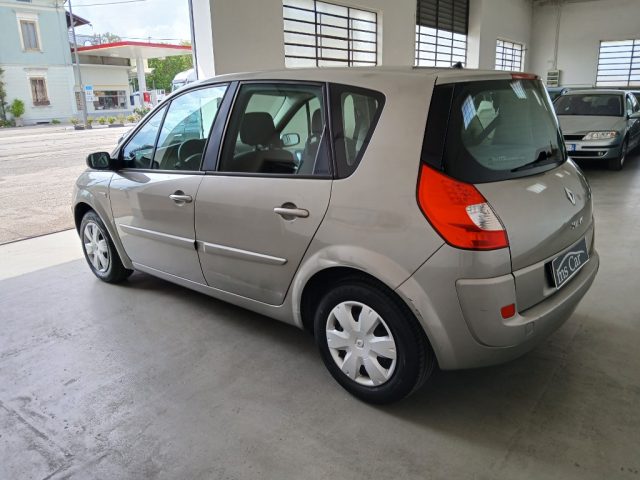 RENAULT Scenic usata, con Fendinebbia