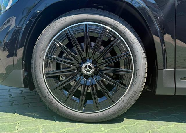 MERCEDES-BENZ GLA 200 usata, con Tettuccio apribile