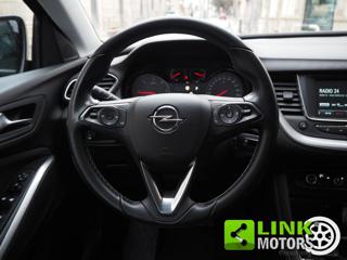 OPEL Grandland X usata 31
