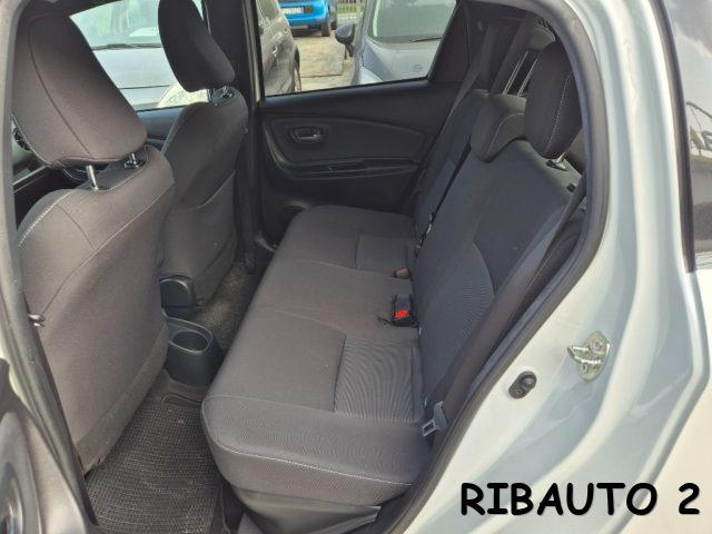 TOYOTA Yaris usata, con Boardcomputer