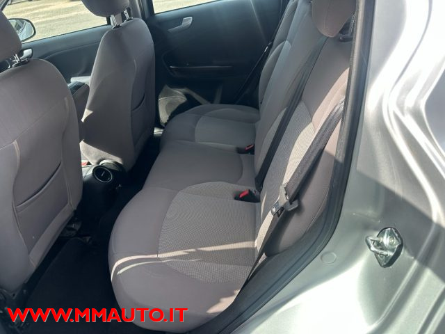 ALFA ROMEO Giulietta usata, con Autoradio