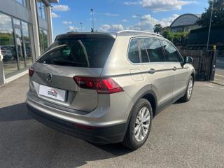 VOLKSWAGEN Tiguan usata, con Airbag