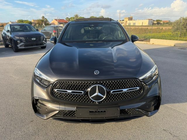 MERCEDES-BENZ GLC 300 usata, con Airbag