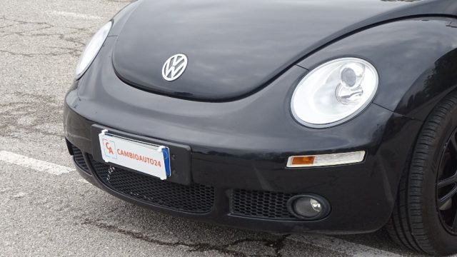 VOLKSWAGEN New Beetle usata 39