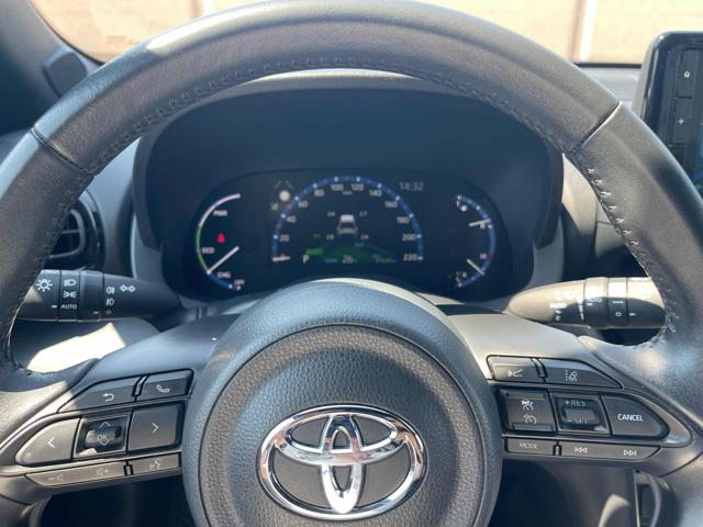 TOYOTA Yaris Cross usata 25