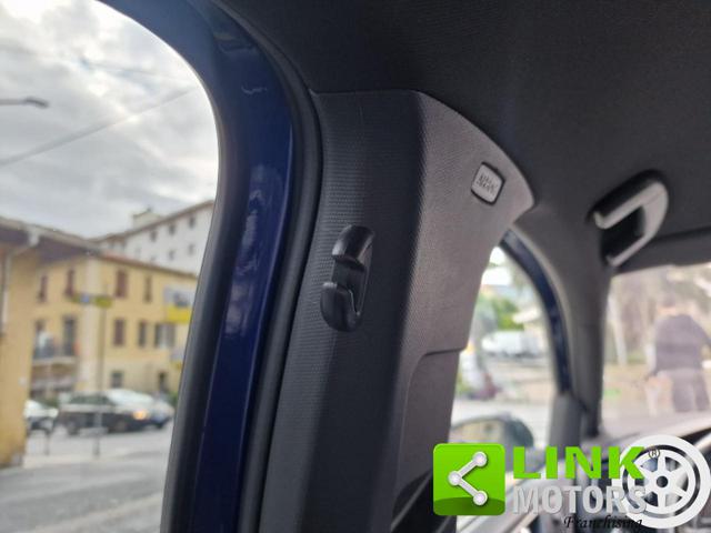 VOLKSWAGEN Golf R usata, con Luci diurne
