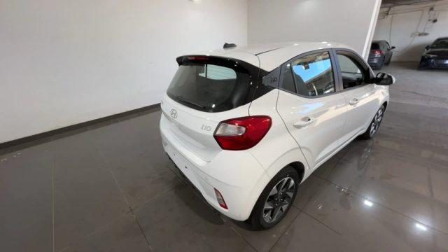 HYUNDAI i10 usata, con Airbag laterali