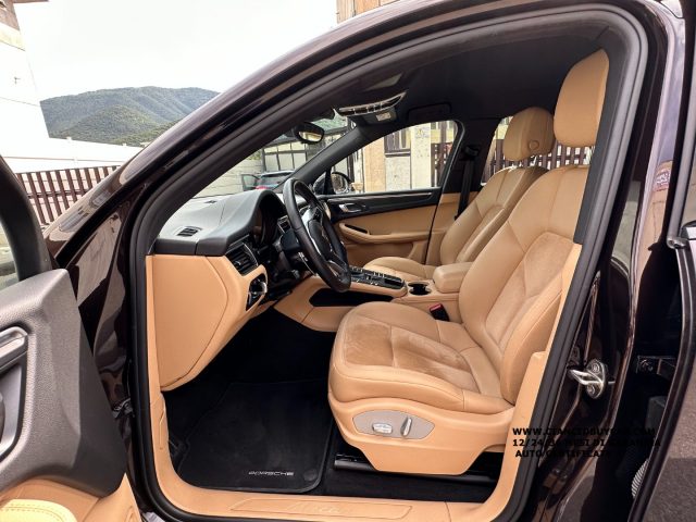 PORSCHE Macan usata, con Autoradio