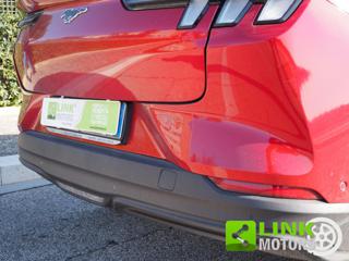 FORD Mustang Mach-E usata, con Sedile posteriore sdoppiato