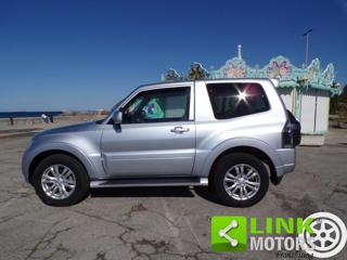 MITSUBISHI Pajero 4x4 2 Seat Automatic