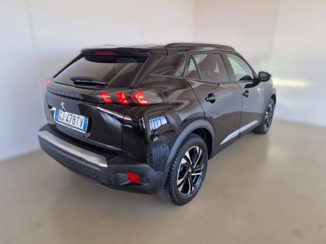 PEUGEOT 2008 usata, con Airbag