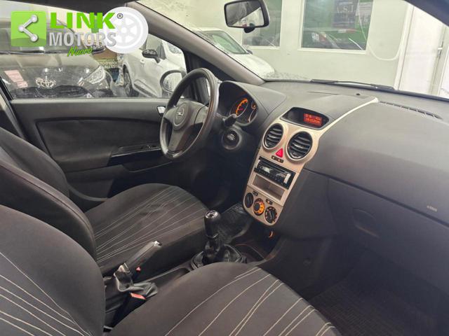 OPEL Corsa usata, con Sedile posteriore sdoppiato