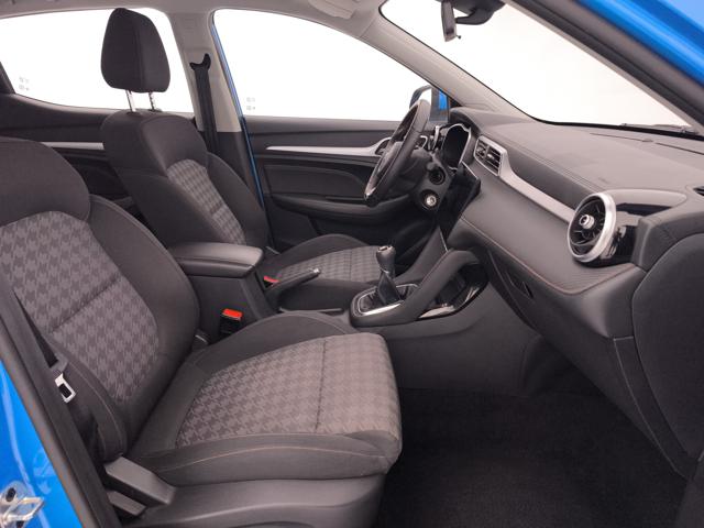 MG ZS usata, con Luci diurne