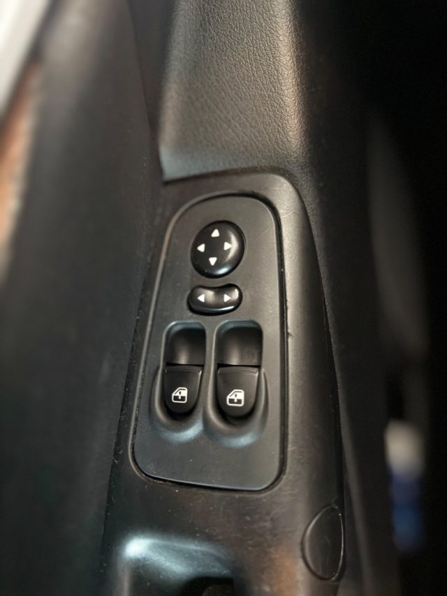 LANCIA Ypsilon usata 7