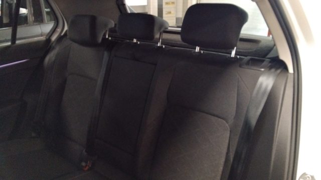 VOLKSWAGEN Golf usata, con Cruise Control