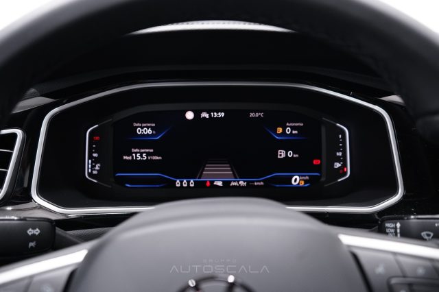 VOLKSWAGEN T-Roc usata, con Autoradio digitale