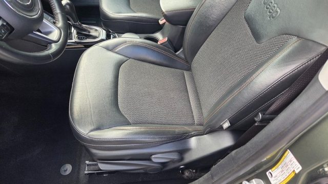 JEEP Compass usata, con Interni in pelle