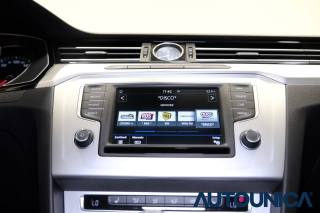 VOLKSWAGEN Passat Variant usata, con Bluetooth