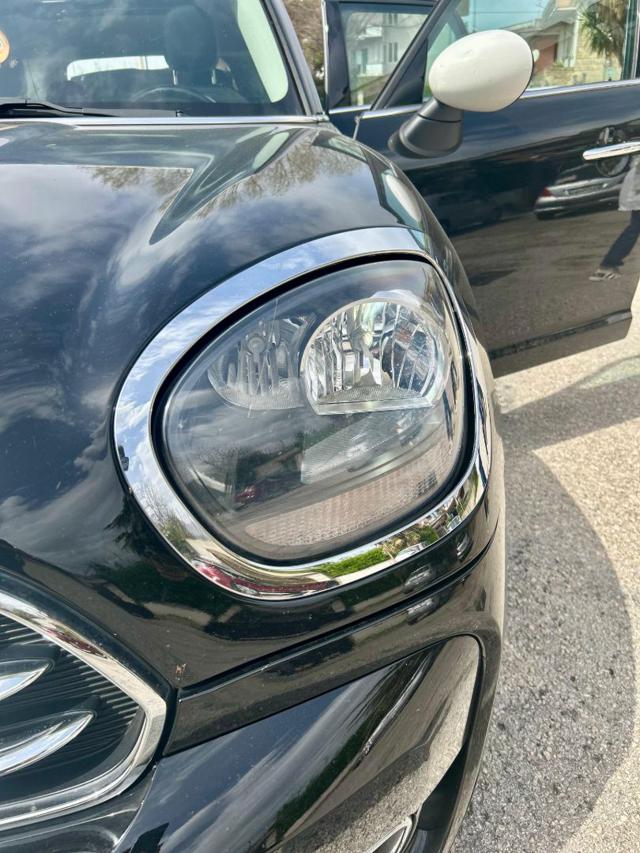 MINI Countryman usata, con Sedile posteriore sdoppiato