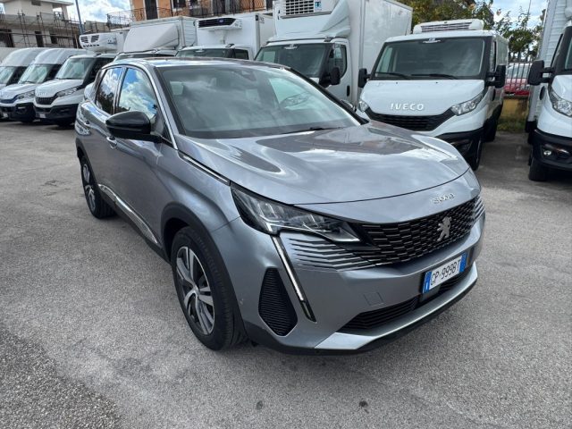 PEUGEOT 3008 usata, con Airbag