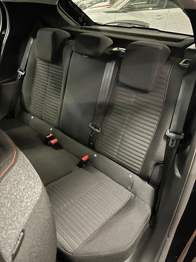 PEUGEOT 208 usata, con Controllo automatico clima