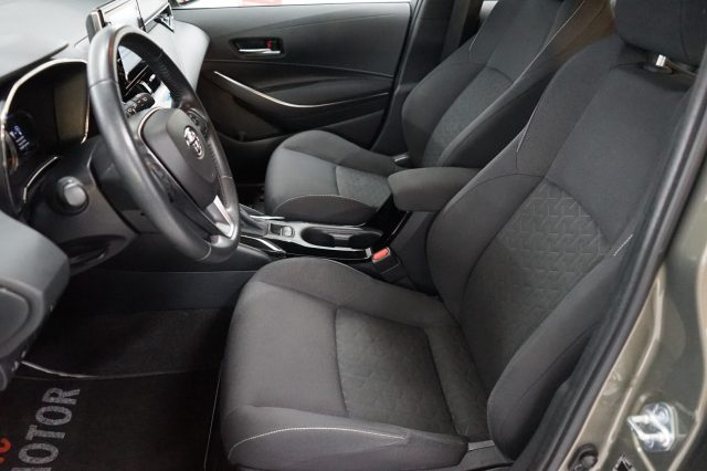 TOYOTA Corolla usata, con Cruise Control