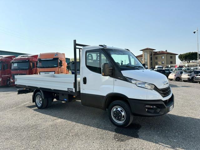 IVECO Daily usata, con Alzacristalli elettrici