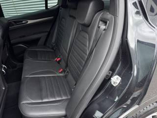 ALFA ROMEO Stelvio usata, con Volante in pelle