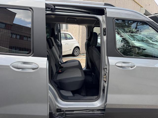 FORD Tourneo Courier usata, con ESP