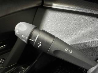 PEUGEOT 308 usata, con Telecamera per parcheggio assistito