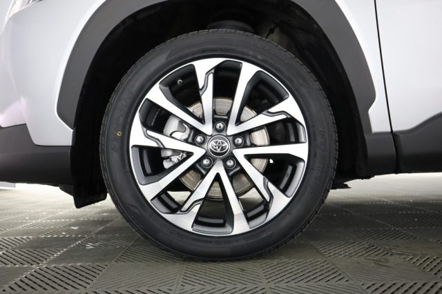 TOYOTA Corolla Cross usata 8