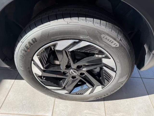 NISSAN Qashqai usata, con Autoradio