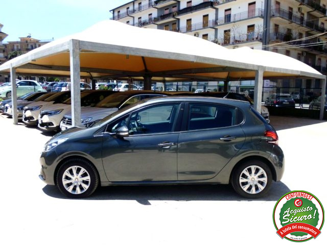 PEUGEOT 208 usata, con Airbag Passeggero