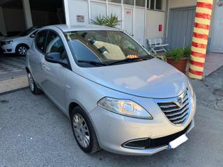 LANCIA Ypsilon usata, con Airbag