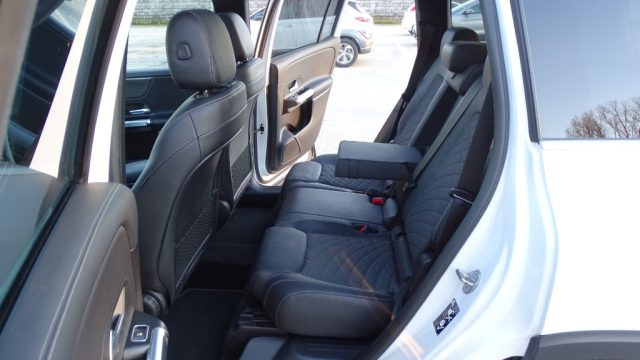 MERCEDES-BENZ GLB 200 usata, con ESP