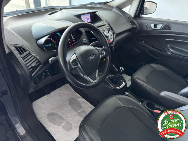 FORD EcoSport usata, con Autoradio