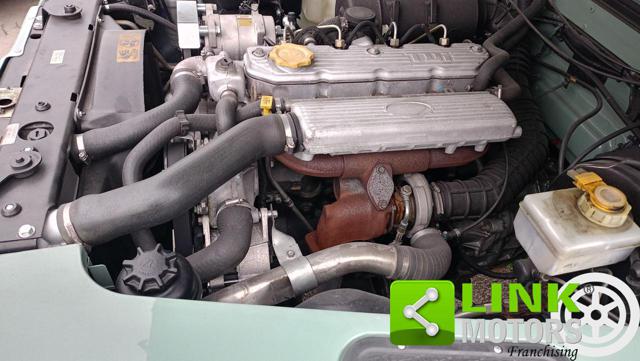 LAND ROVER Defender usata 22