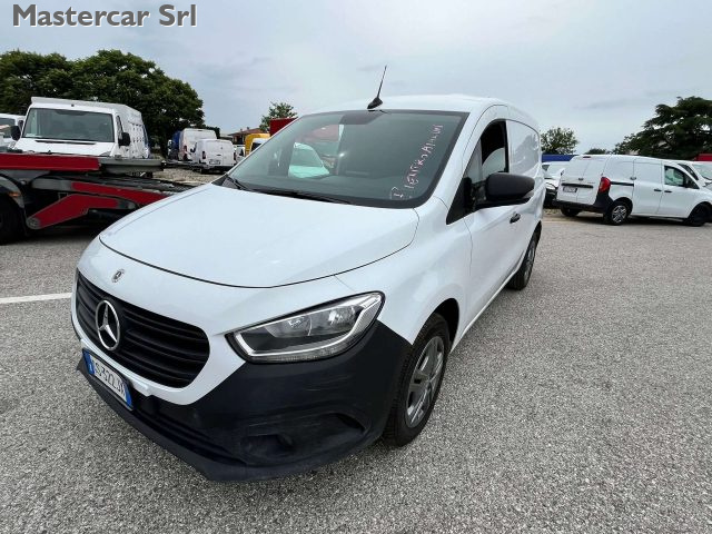 MERCEDES-BENZ Citan usata, con Autoradio