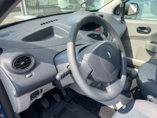 RENAULT Twingo usata 10