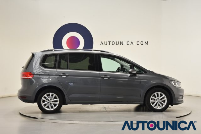 VOLKSWAGEN Touran usata, con Specchietti laterali elettrici