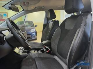 OPEL Grandland X usata, con Luci diurne LED