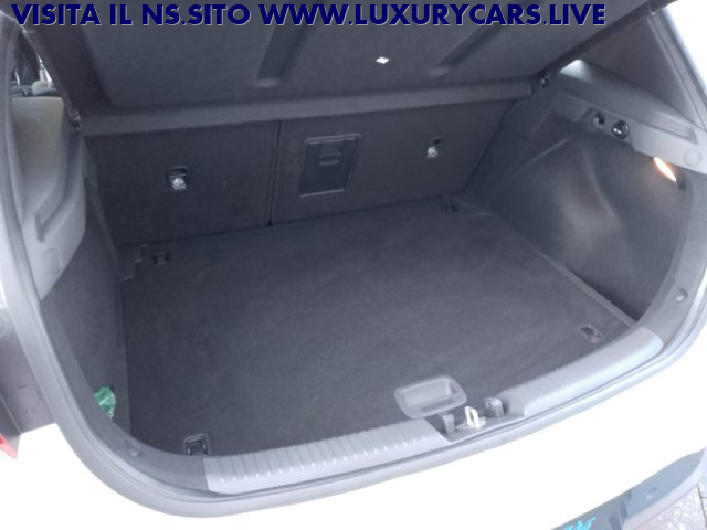 HYUNDAI i30 usata, con Autoradio digitale