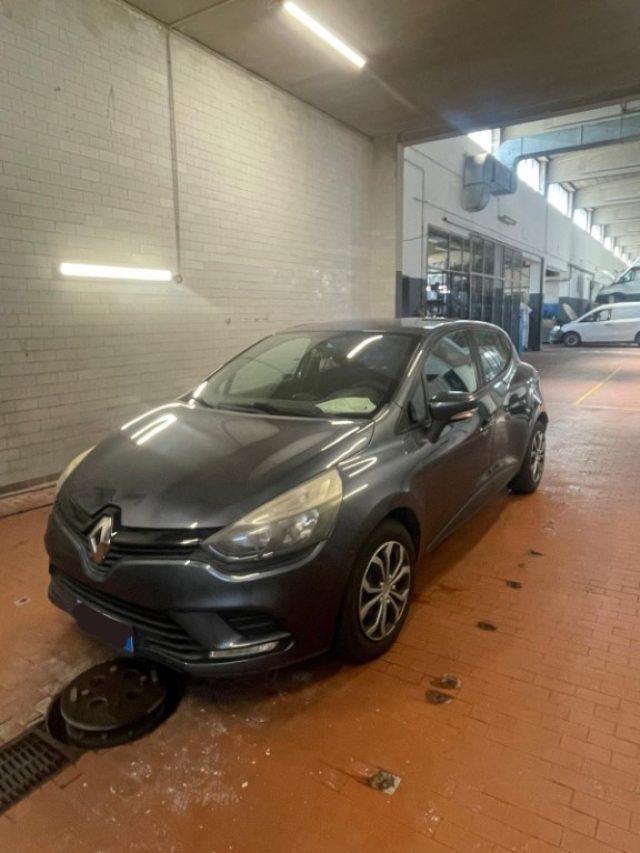 RENAULT Clio usata, con ABS