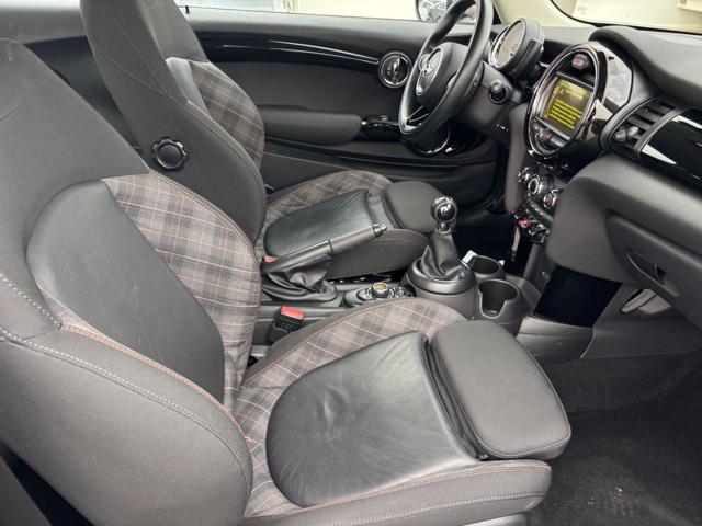 MINI Cooper D usata, con Chiusura centralizzata