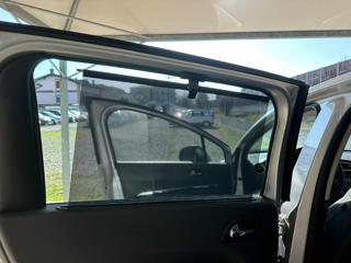 PEUGEOT 5008 usata 47