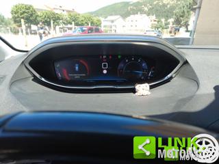 PEUGEOT 3008 usata 10