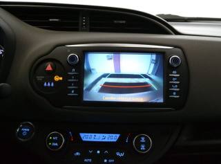 TOYOTA Yaris usata, con Cerchi in lega